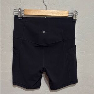 Athleta Salutation Stash Pocket 7” Biker Short,
Small